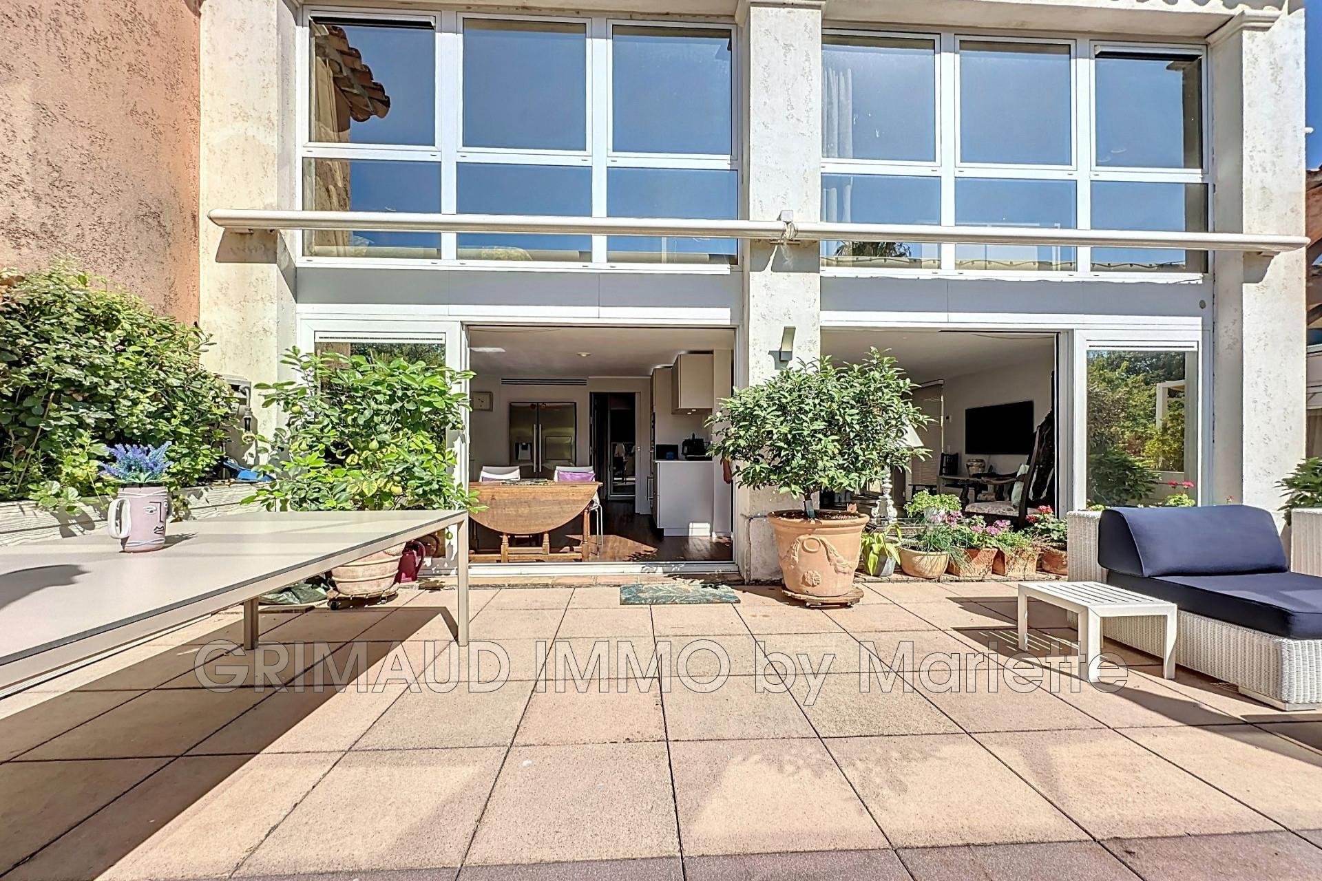 Appartement à vendre, 95m², Cogolin