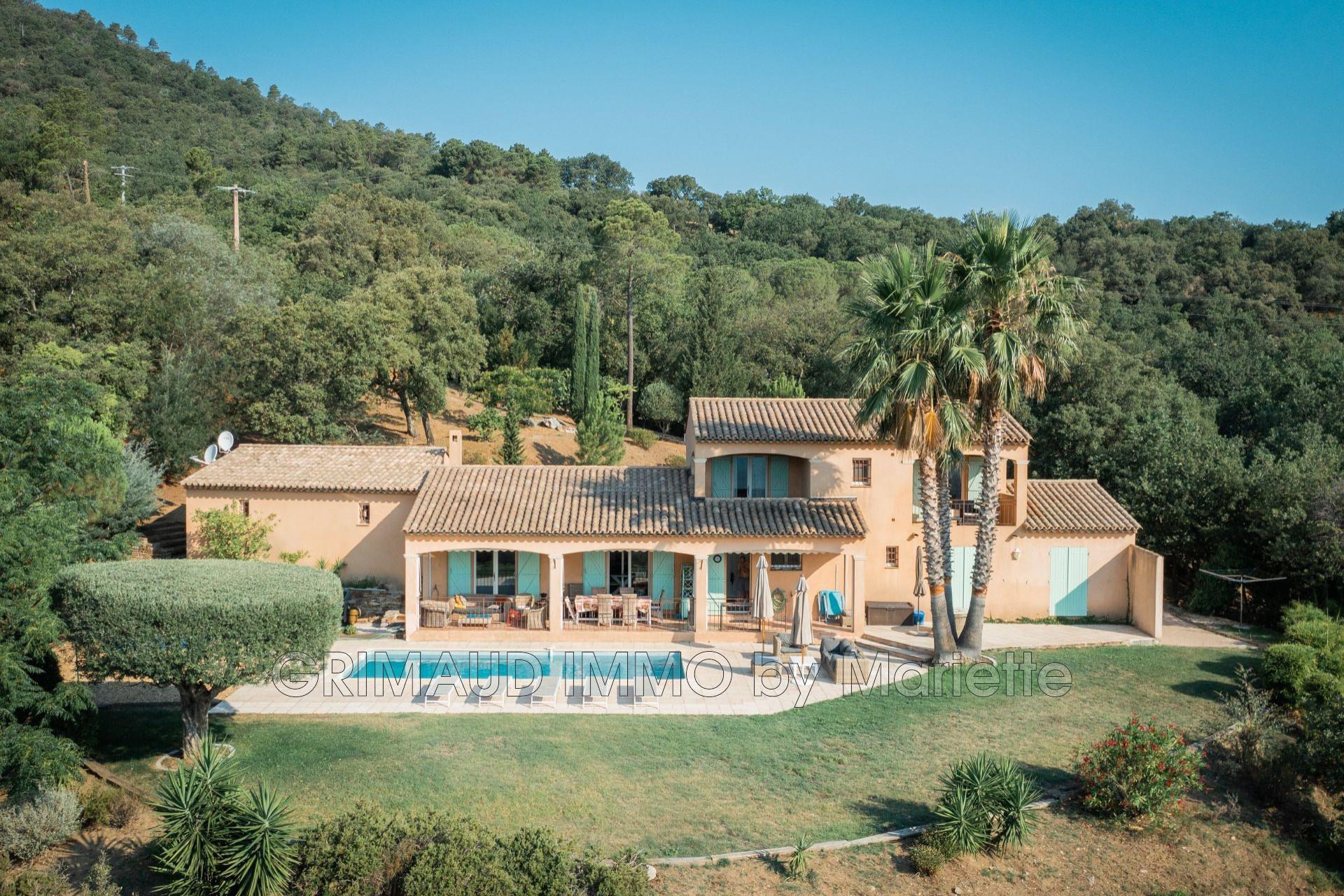 Maison à vendre, 174m², La Garde-Freinet
