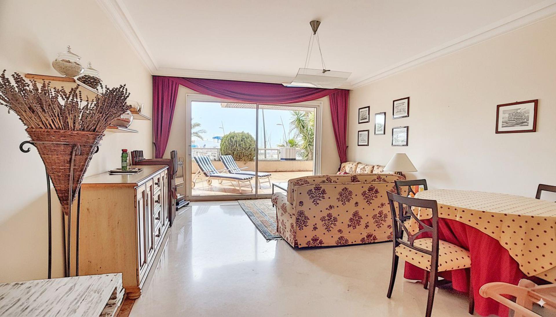 Appartement à vendre, 80m², Vallauris