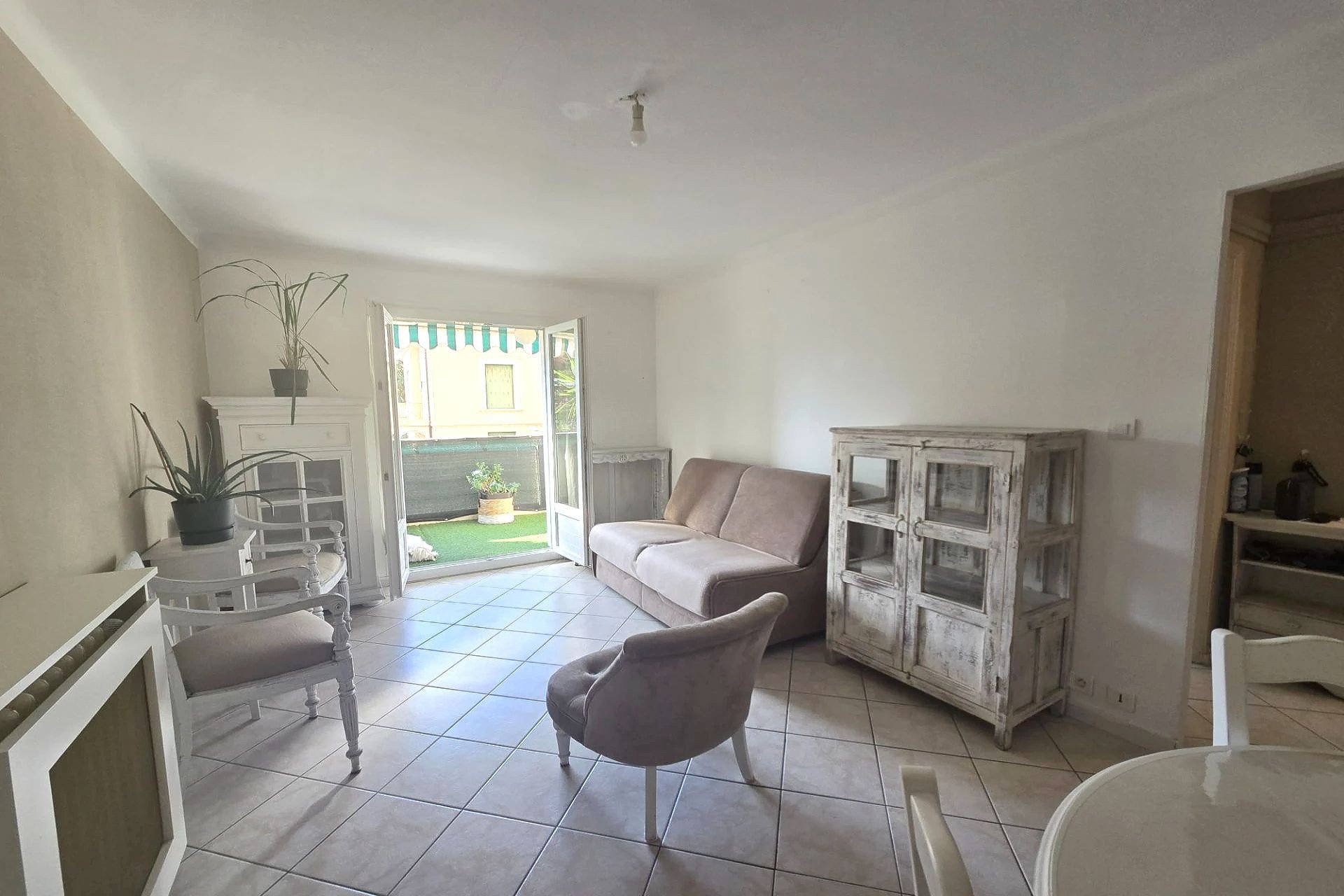Appartement – Cannes - Plus