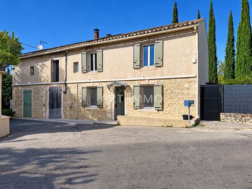 Maison 5 pièces 162 m² · à Oppède · 162 m² · 424 000 €