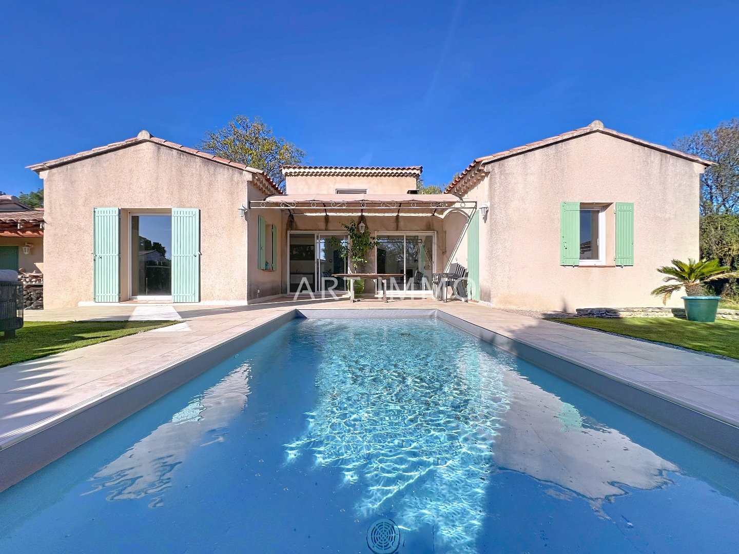 Maison à vendre, 186m², Cabrières-d'Avignon