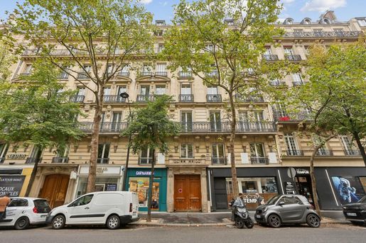 Appartement 7 pièces 260 m² · à Paris 16ème · 260 m² · 2 850 000 €