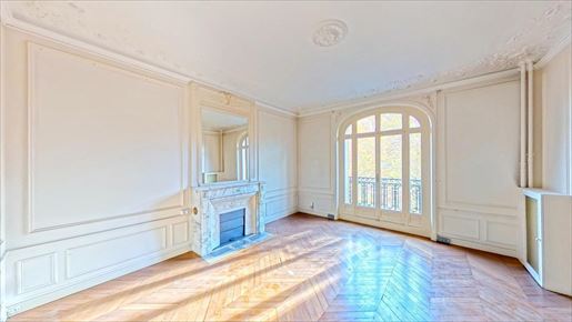 Appartement 5 pièces 150 m² · à Paris 12ème · 150 m² · 1 420 000 €