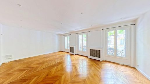 Appartement 5 pièces 120 m² · à Paris 16ème · 120 m² · 1 618 000 €