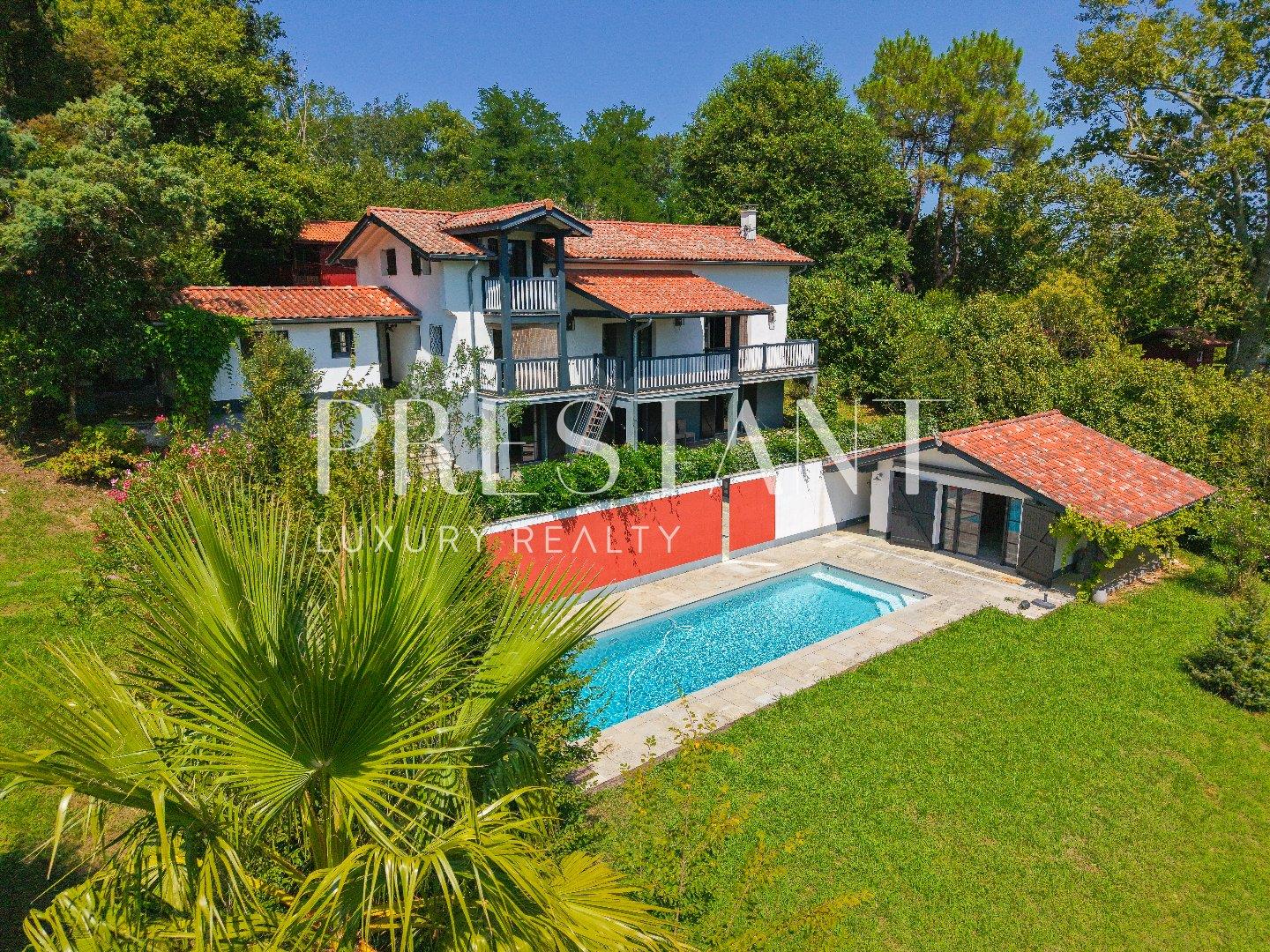 Maison à vendre, 200m², Arbonne