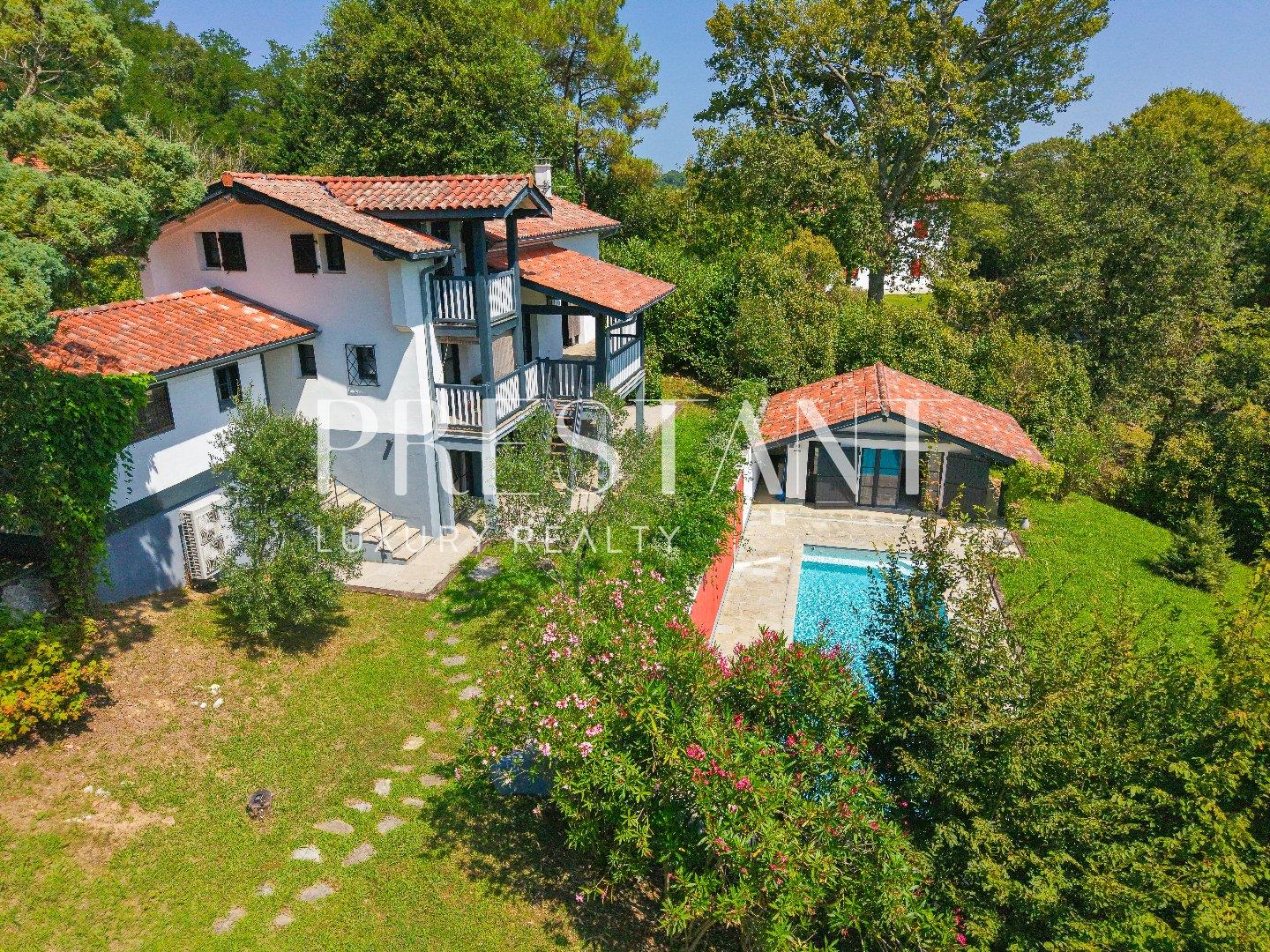 Maison à vendre, 200m², Arbonne
