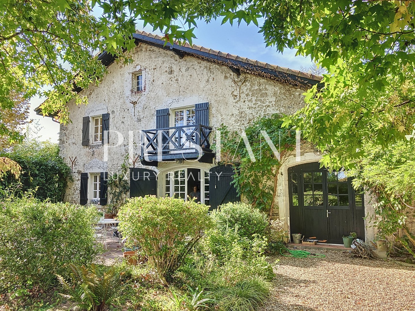 Maison à vendre, 415m², Saint-Laurent-de-Gosse