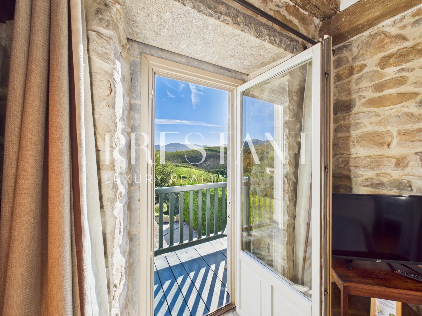 Maison à vendre, 260m², Ainhoa