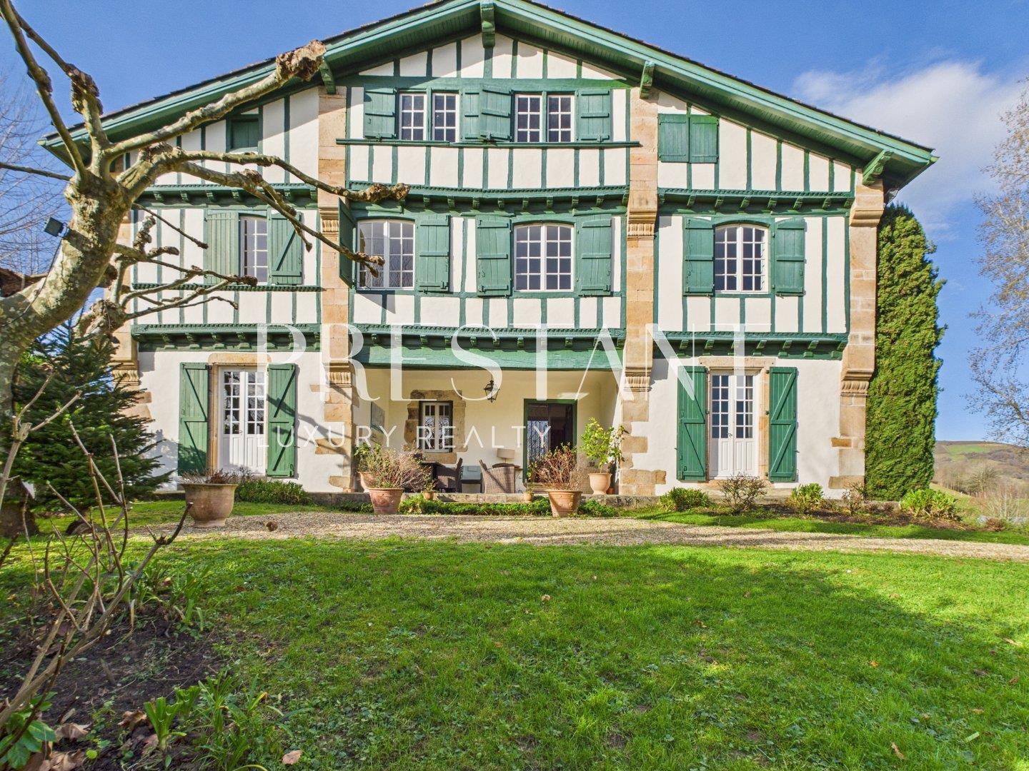 Maison à vendre, 650m², Sare
