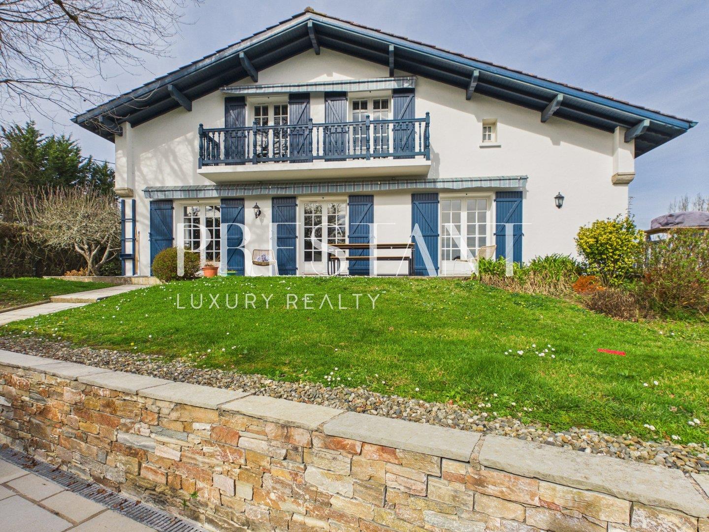 Maison à vendre, 150m², Arbonne