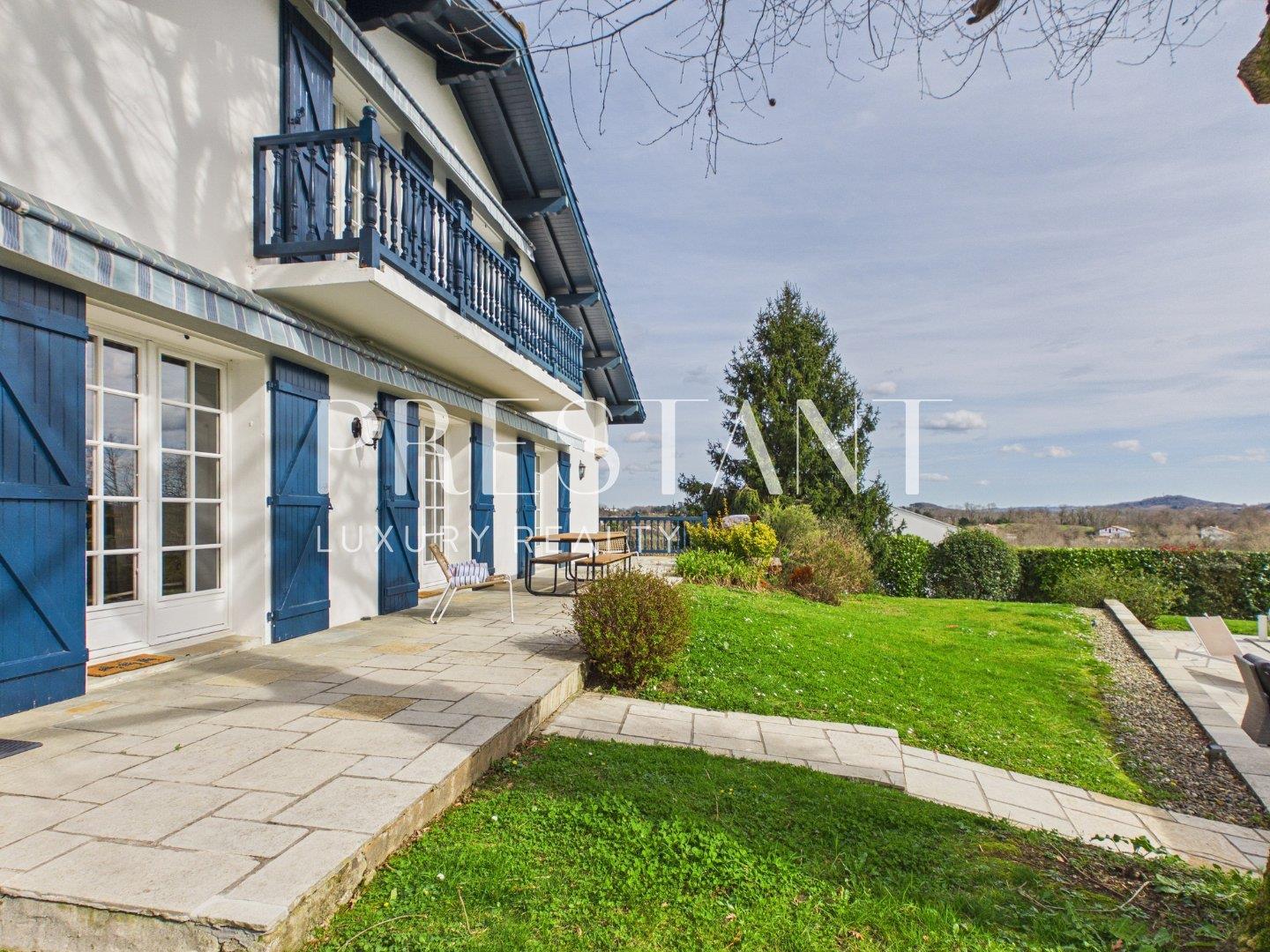 Maison à vendre, 150m², Arbonne