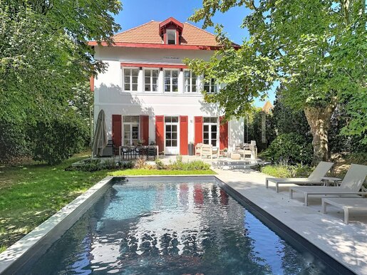 Maison 8 pièces 228 m² · à Bayonne · 228 m² · 1 890 000 €