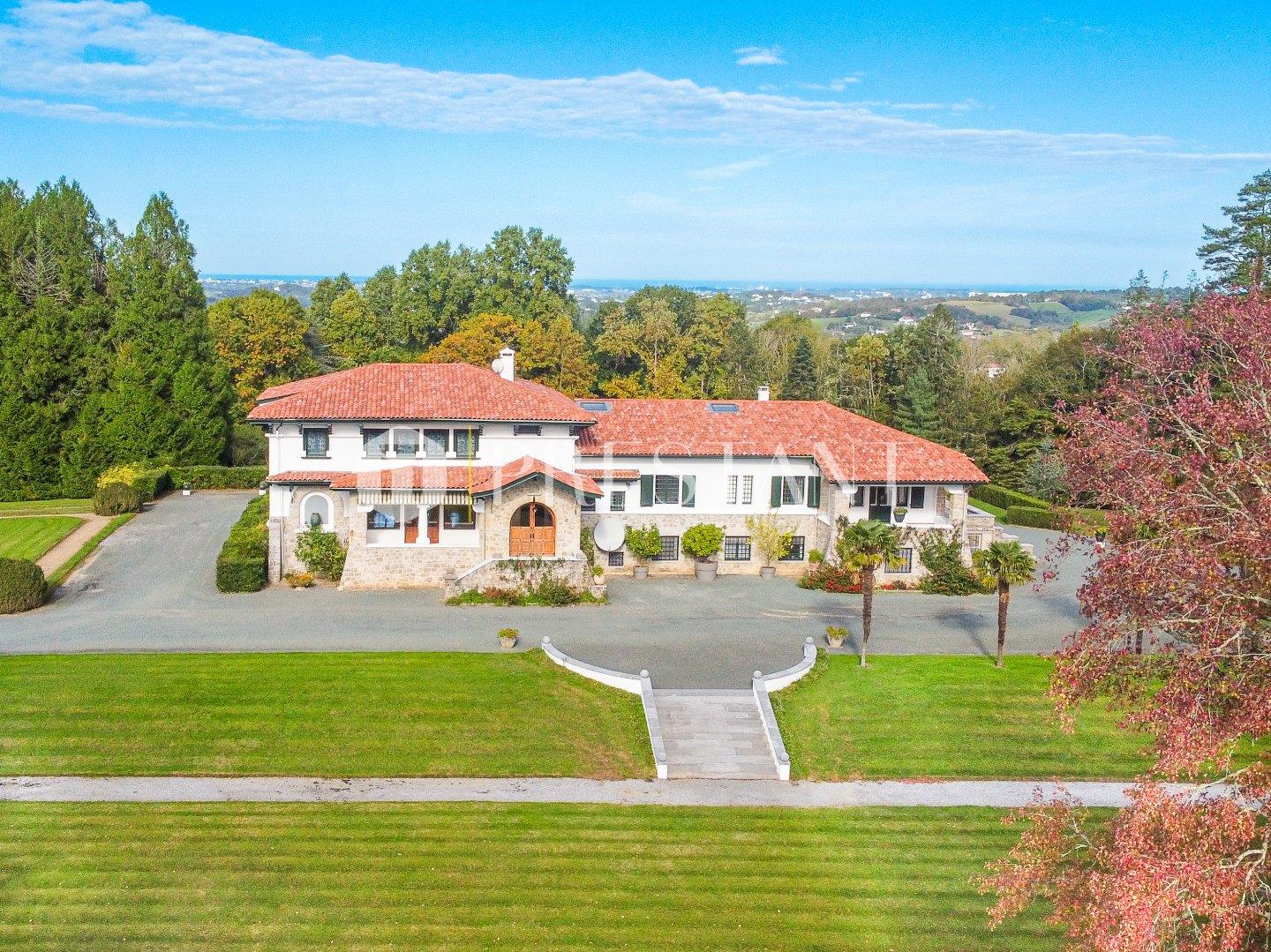 Maison à vendre, 550m², Biarritz
