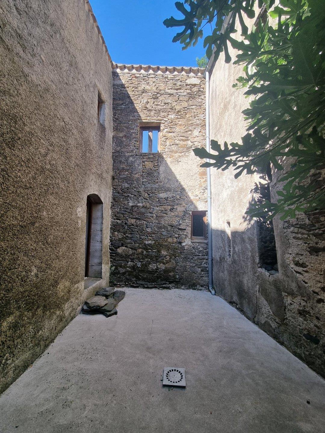 Maison à vendre, 244m², Saint-Roman-de-Codières