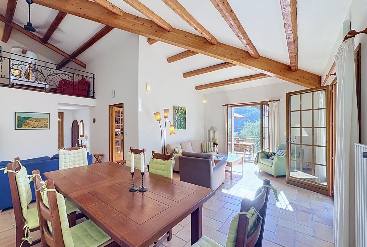 Maison à vendre, 141m², Levens