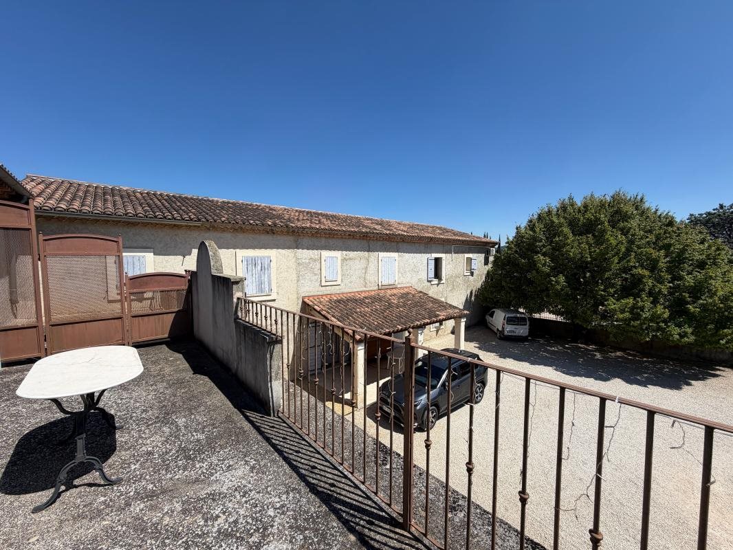 Maison à vendre, 1000m², Violès