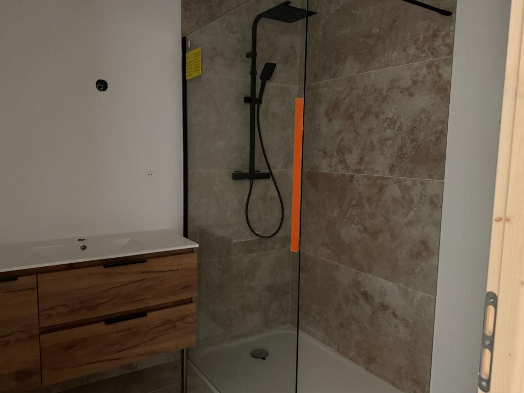 Appartement à vendre, 64m², Vaison-la-Romaine