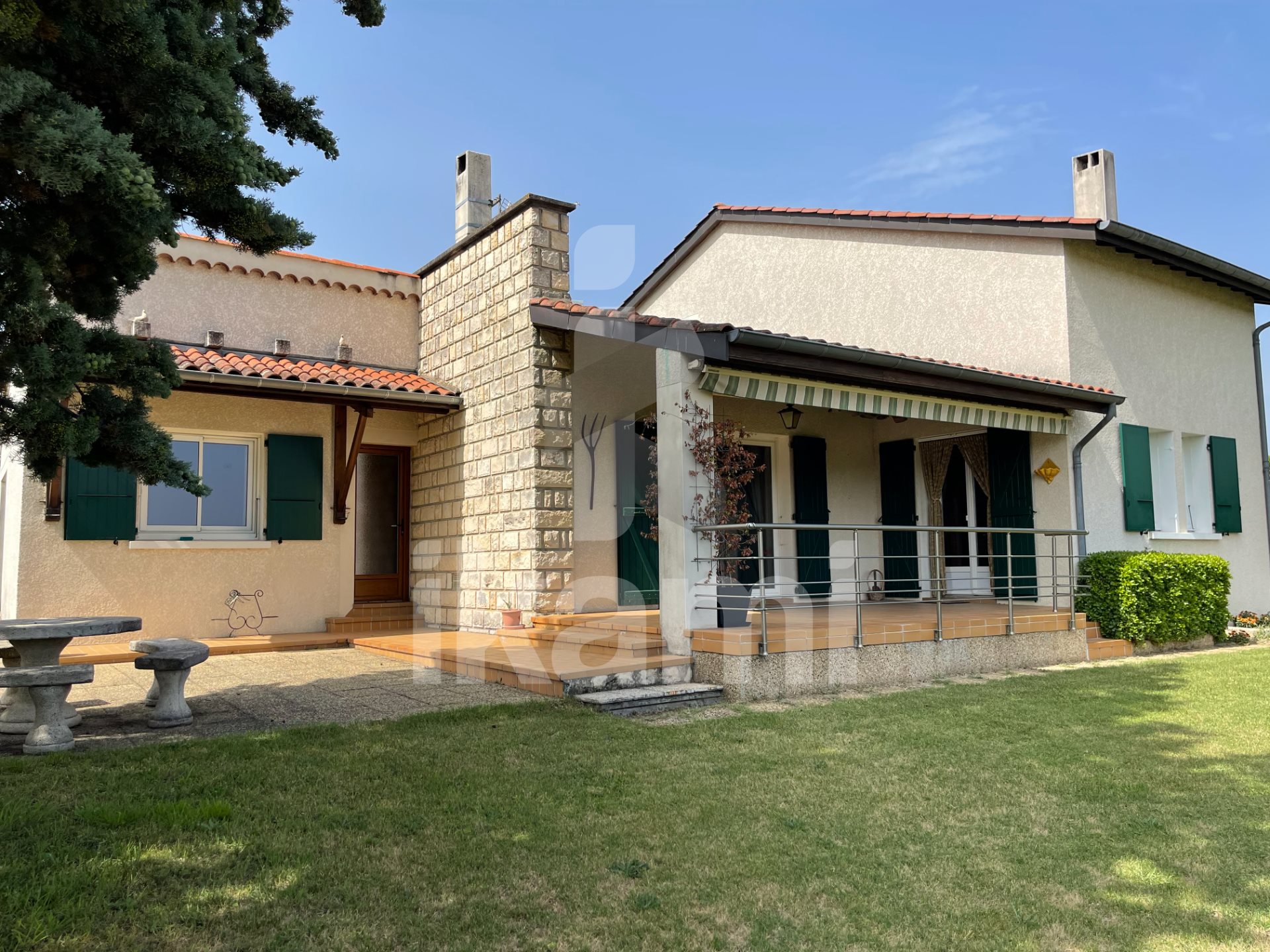 Maison à vendre, 142m², Saint-Donat-sur-l'Herbasse