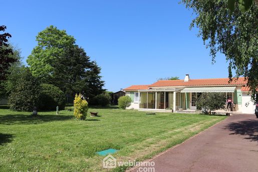 Maison 6 pièces 114 m² · à Saint-Hilaire-la-Forêt · 114 m² · 239 500 €