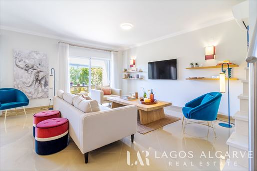 Lagos photo 2