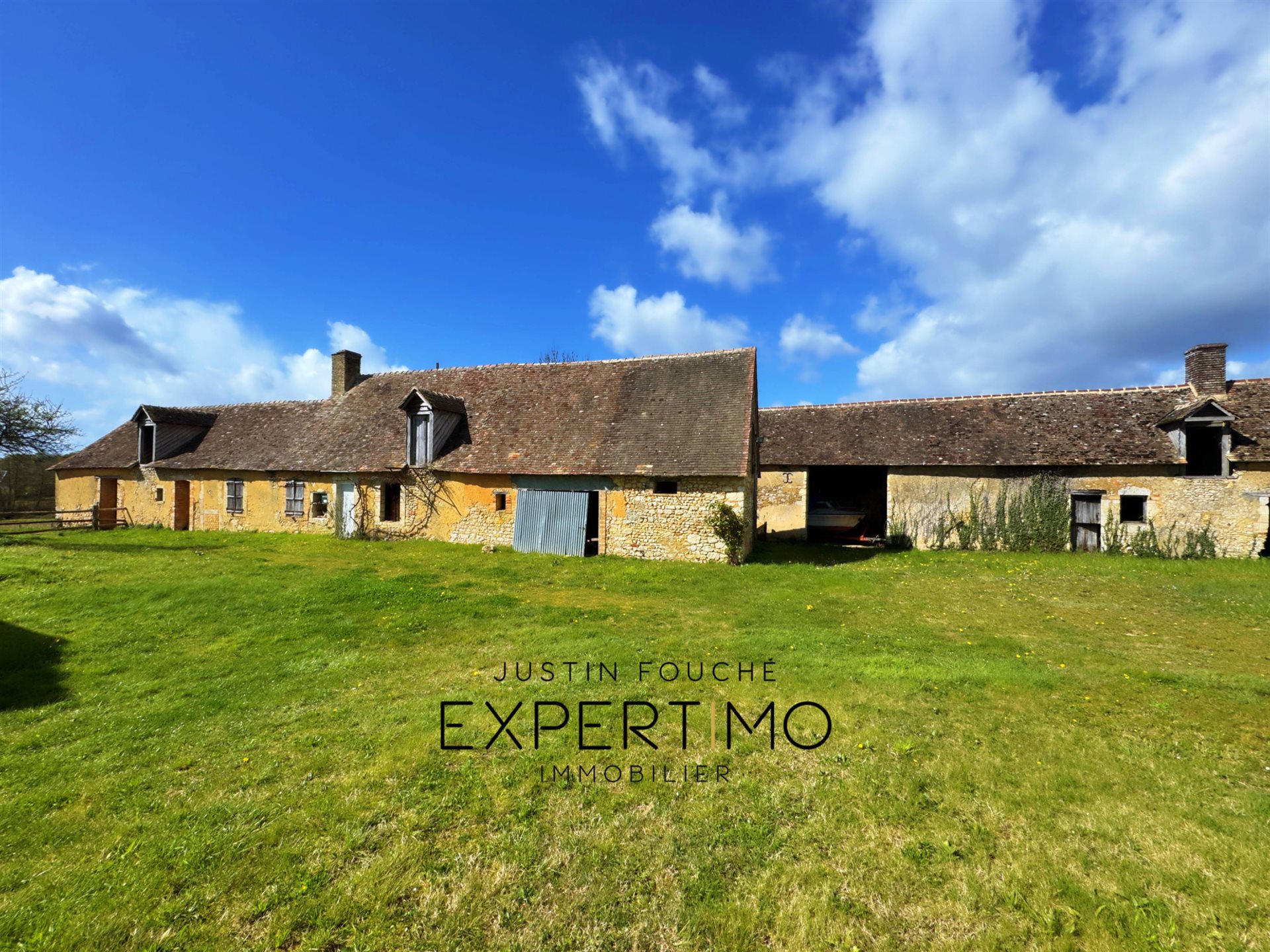 Maison à vendre, 460m², Soulitré