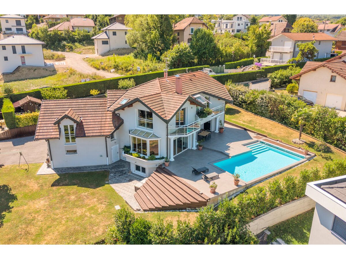 Maison à vendre, 213m², Bossey