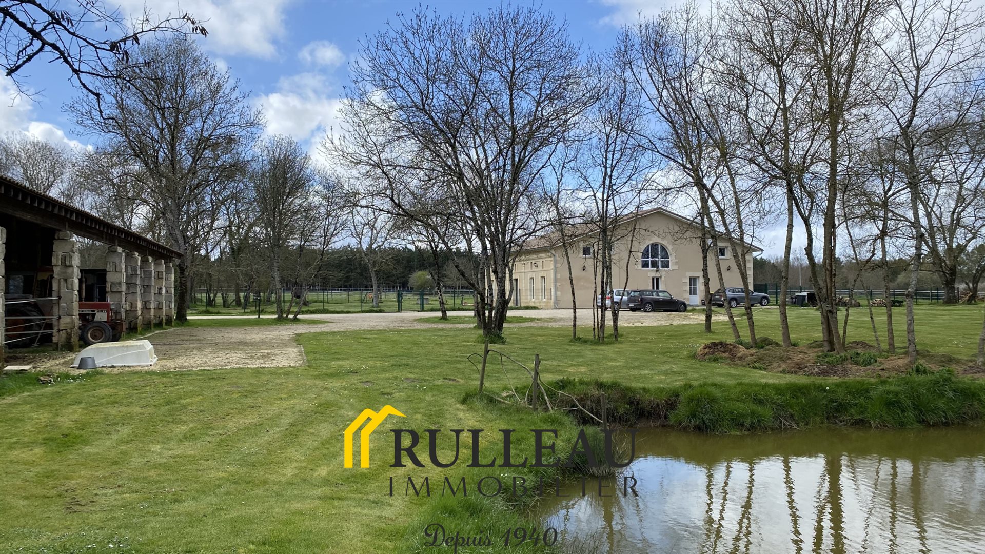 Maison à vendre, 456m², Saint-Christoly-de-Blaye
