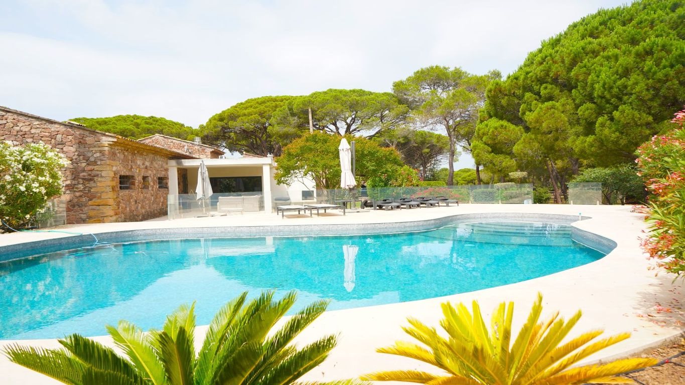 Maison à vendre, 266m², Puget-sur-Argens
