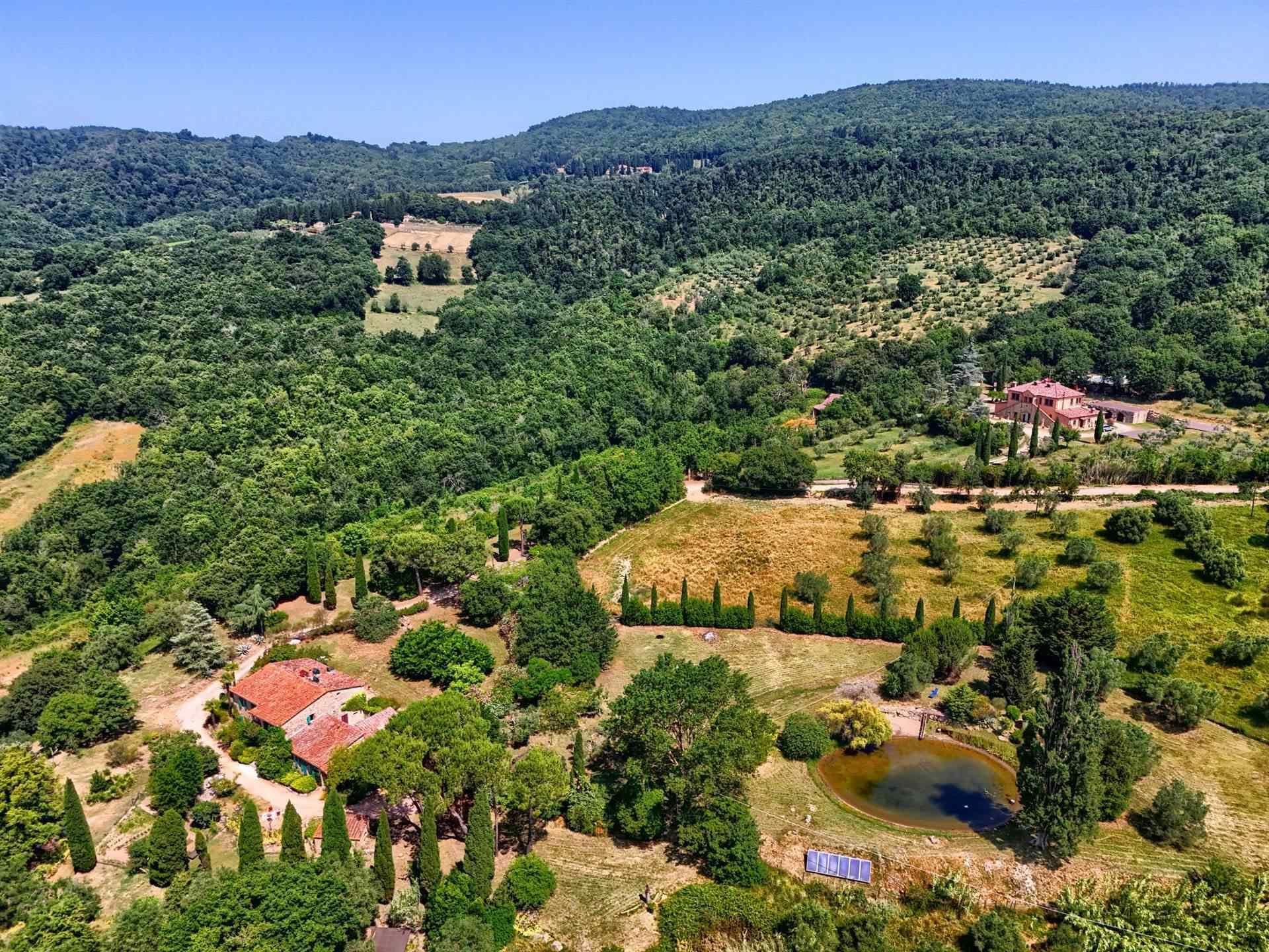 4 Bedrooms - Farmhouse - Tuscany - For Sale - A3165taa