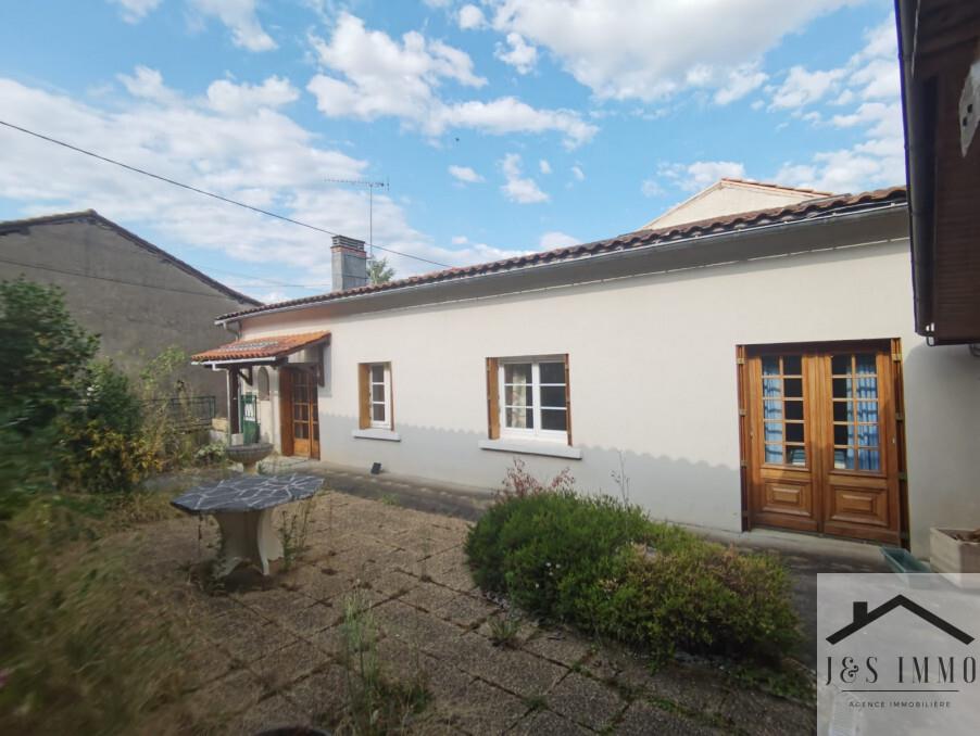 Maison à vendre, 133m², Chasseneuil-sur-Bonnieure