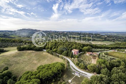 Montepulciano (Siena) photo 2