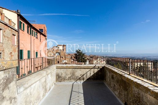 Montepulciano (Siena) photo 2