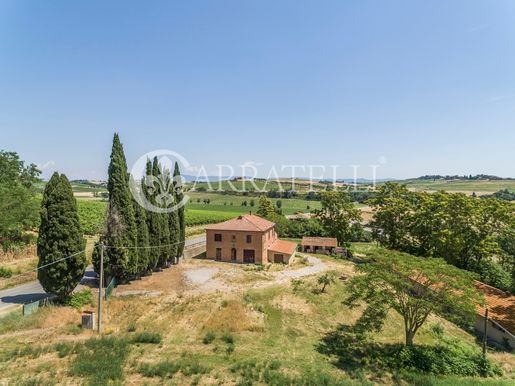 Montepulciano (Siena) photo 3