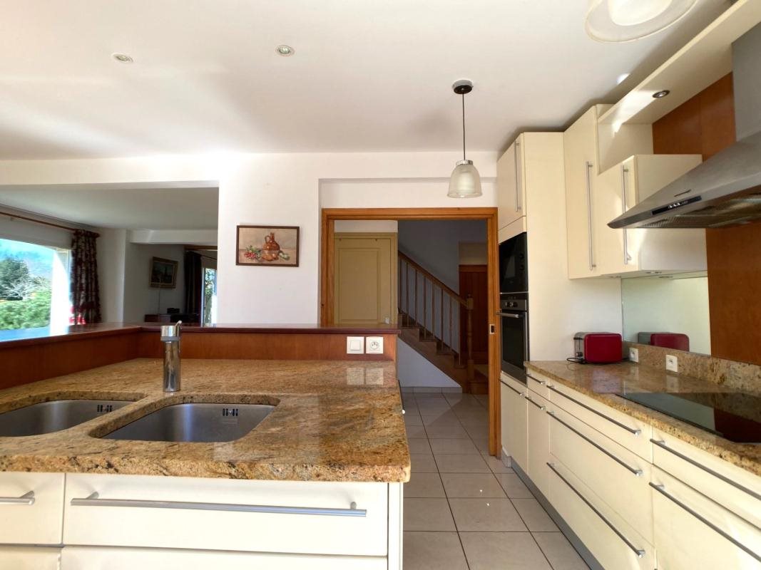 Maison à vendre, 158m², Audierne