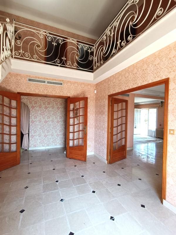 Maison à vendre, 265m², Confort-Meilars
