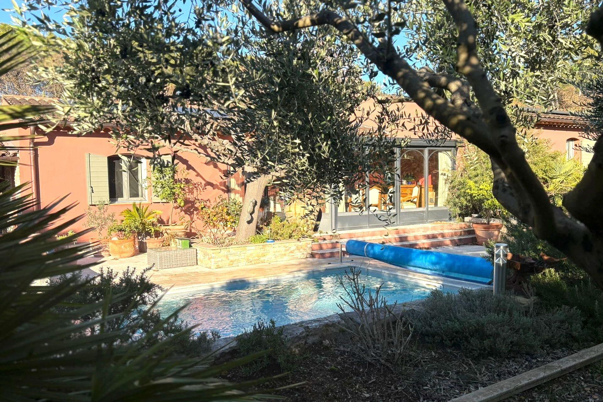Maison à vendre, 142m², Lorgues