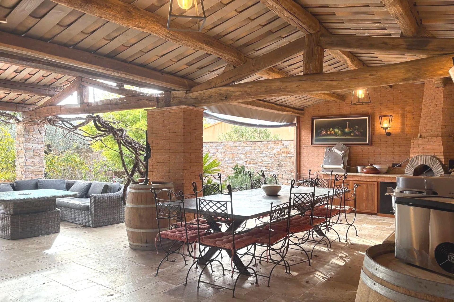 Maison à vendre, 142m², Lorgues