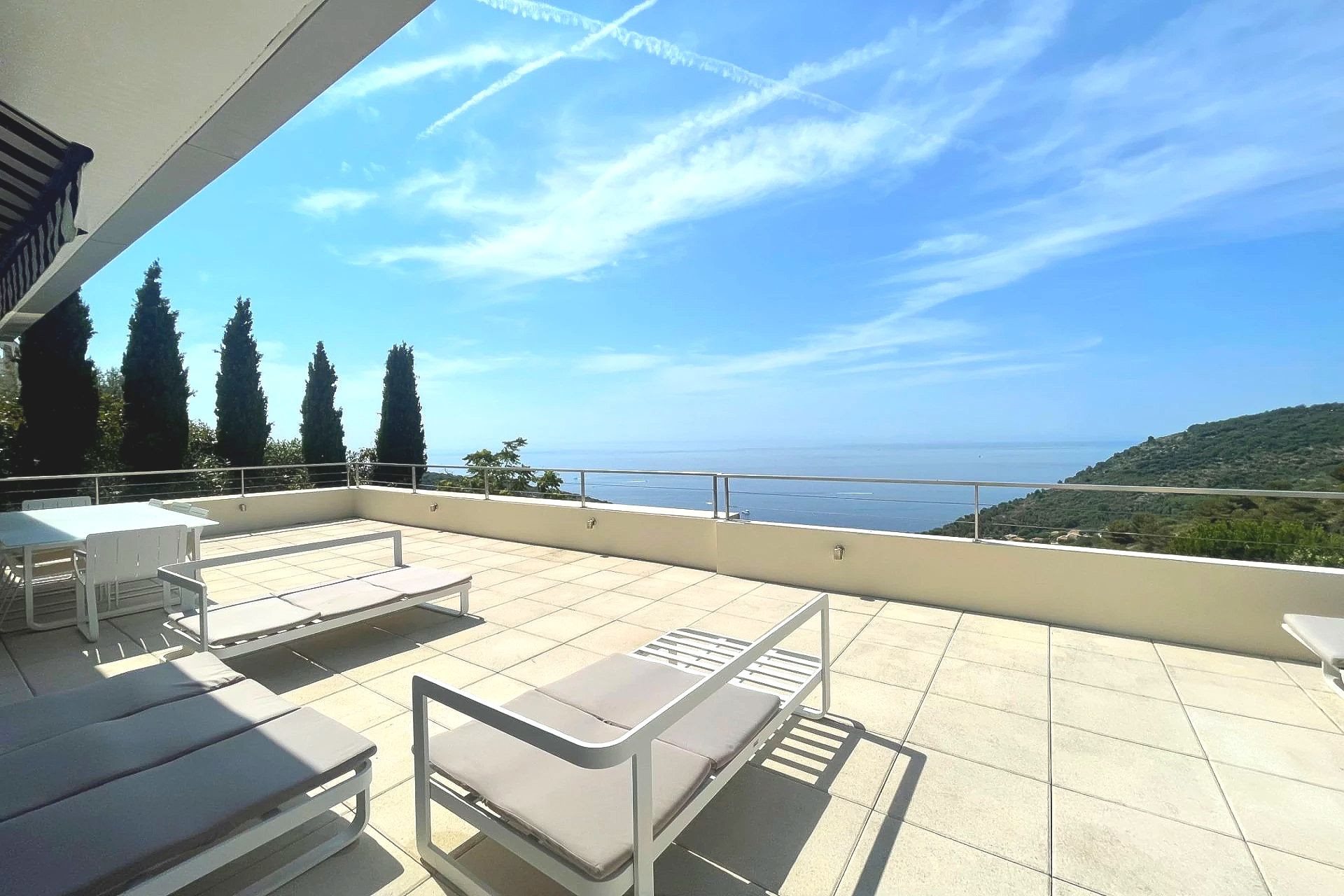 Appartement à vendre, 94m², Eze