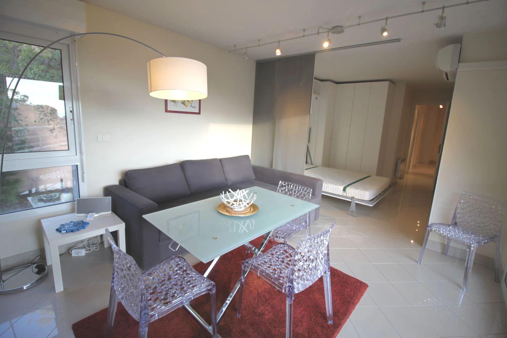 Appartement à vendre, 44m², Beausoleil