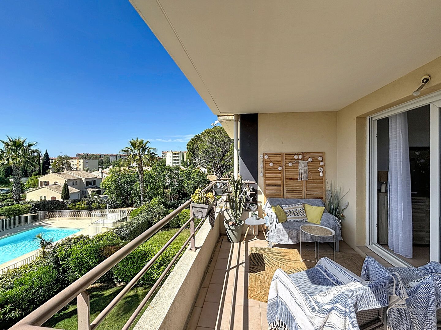 Appartement à vendre, 64m², Fréjus