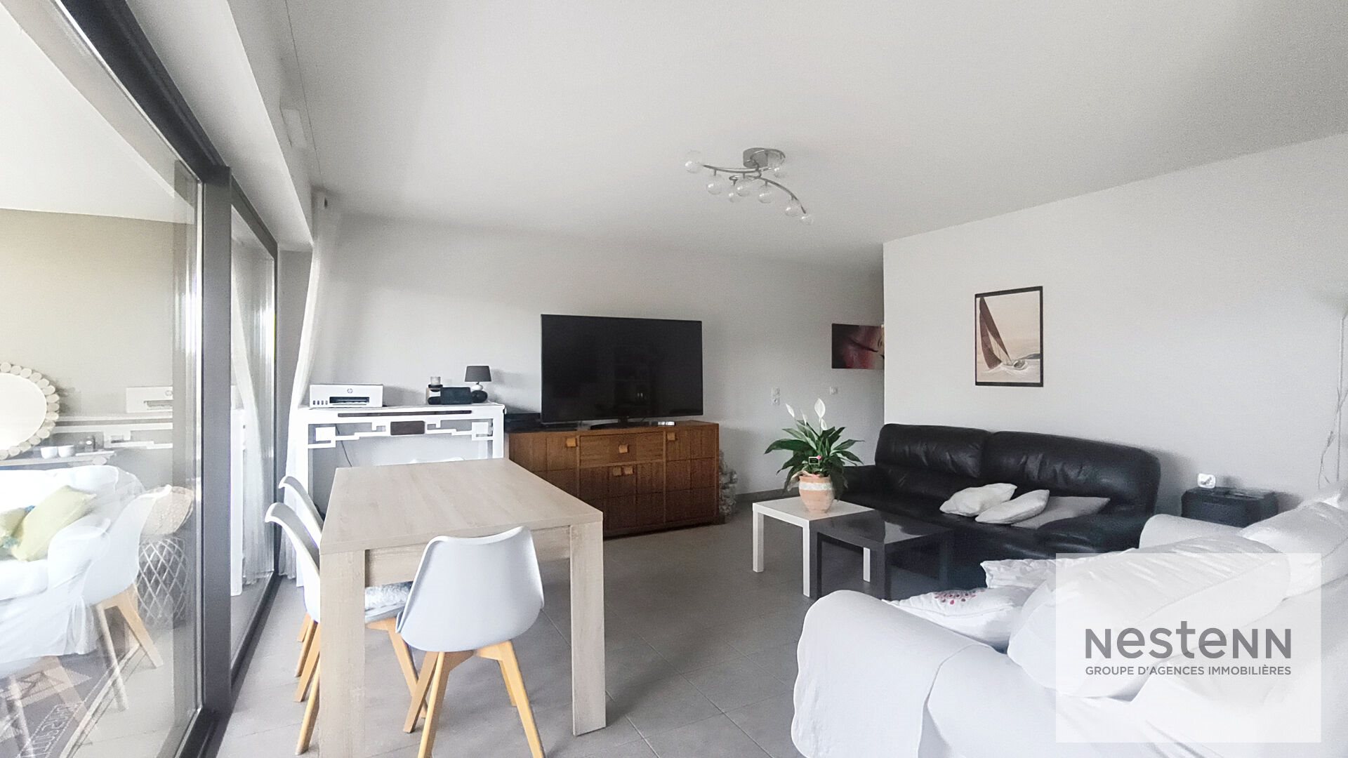 Appartement à vendre, 77m², Fréjus