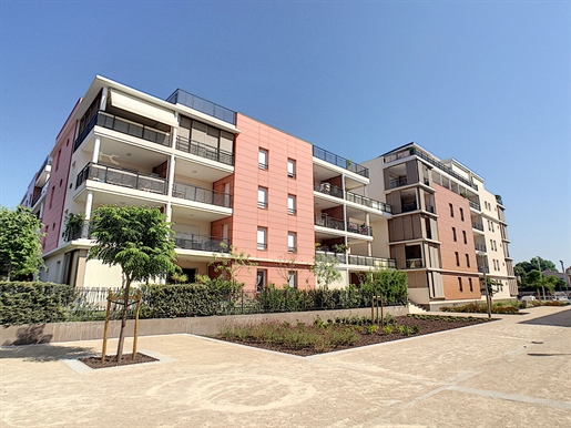 Advert pic 0