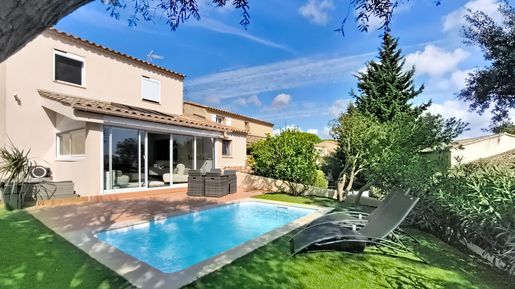 Maison 4 pièces 125 m² · à Fréjus · 125 m² · 599 000 €
