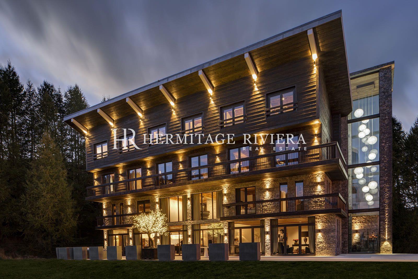 Maison à vendre, 1080m², Péone (Valberg)