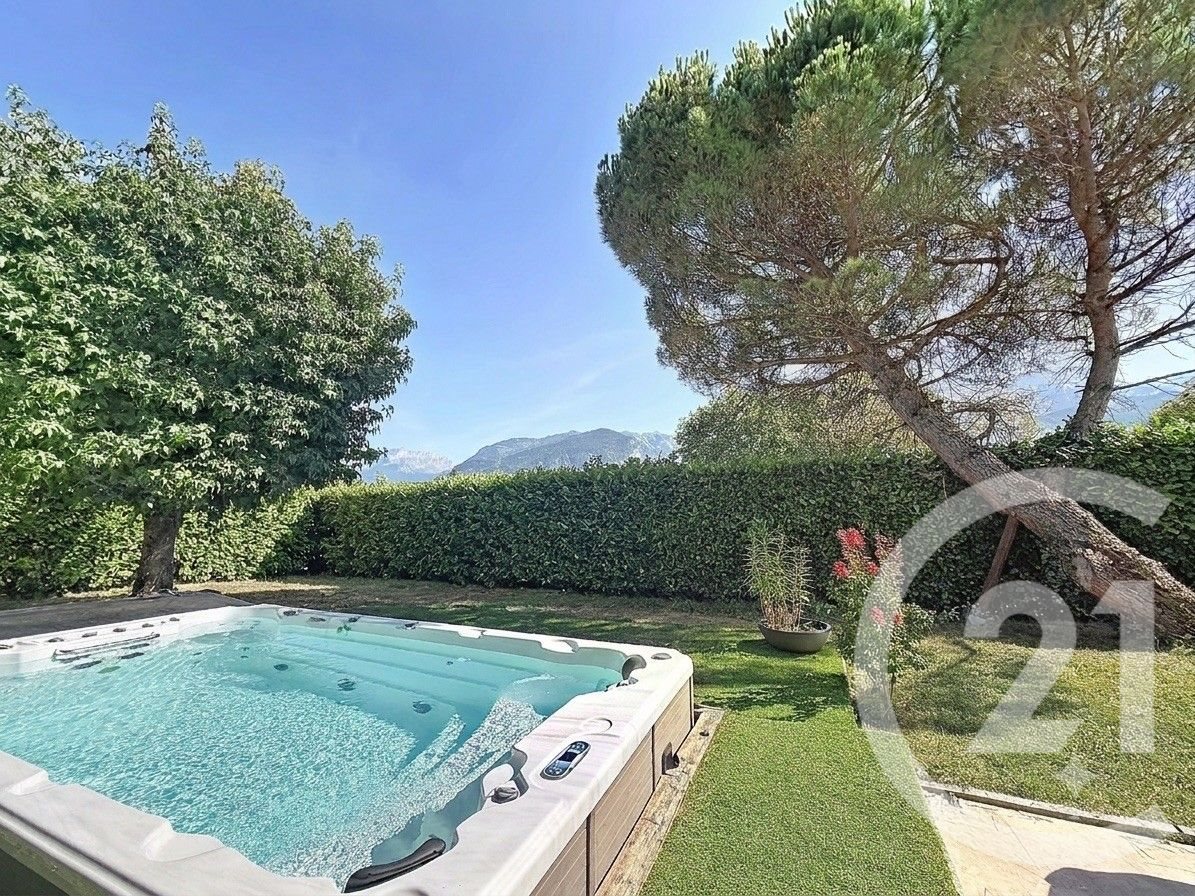 Maison à vendre, 156m², Thyez