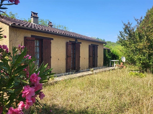 Maison 6 pièces 127 m² · à Monsac · 127 m² · 149 800 €