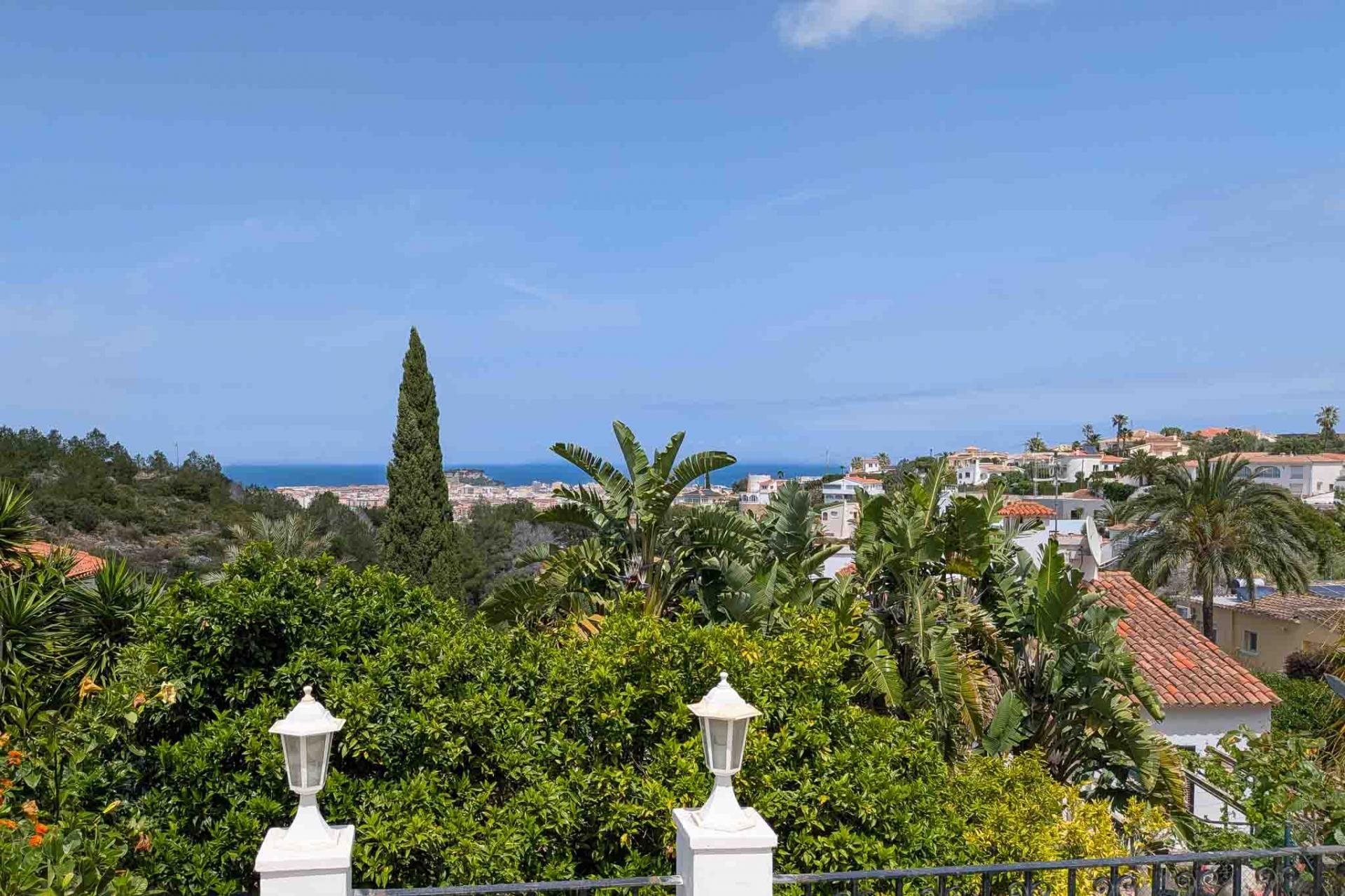 Purchase: House (03700) - View 4