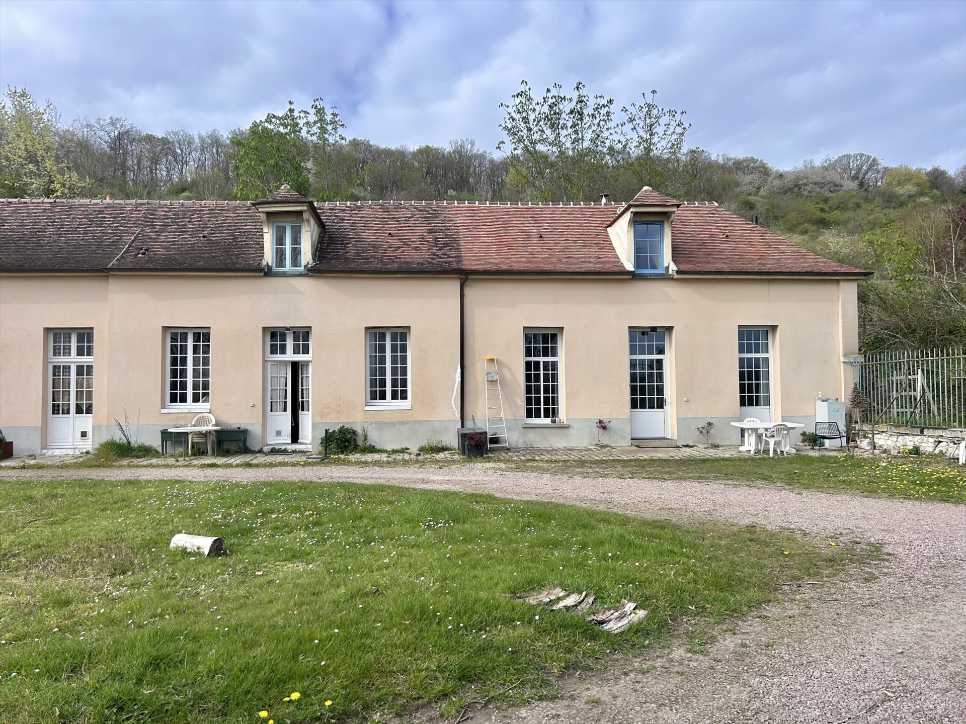 Sotteville-sous-le-Val 81m²