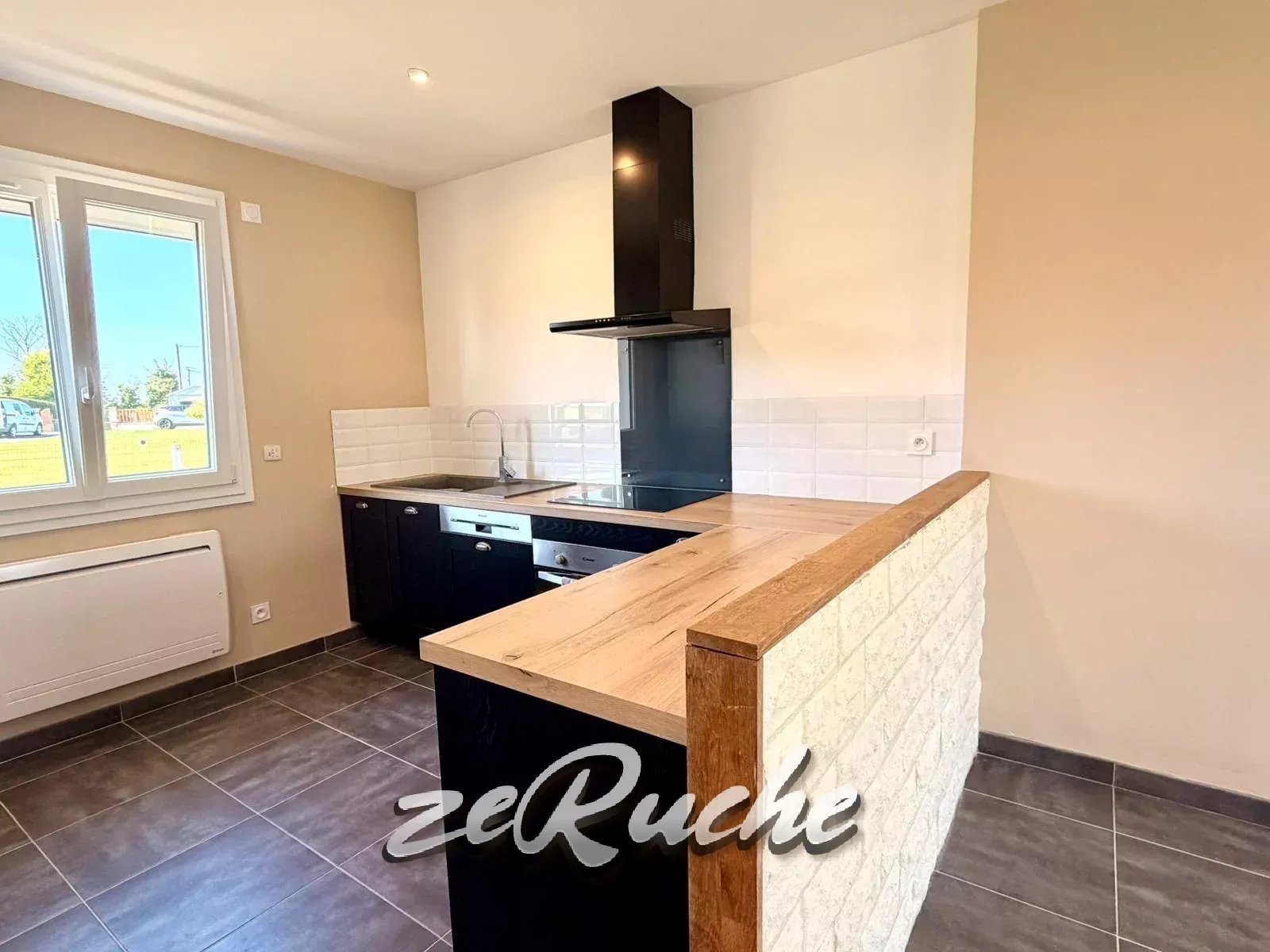 Maison à vendre, 68m², Saint-Laurent-sur-Mer